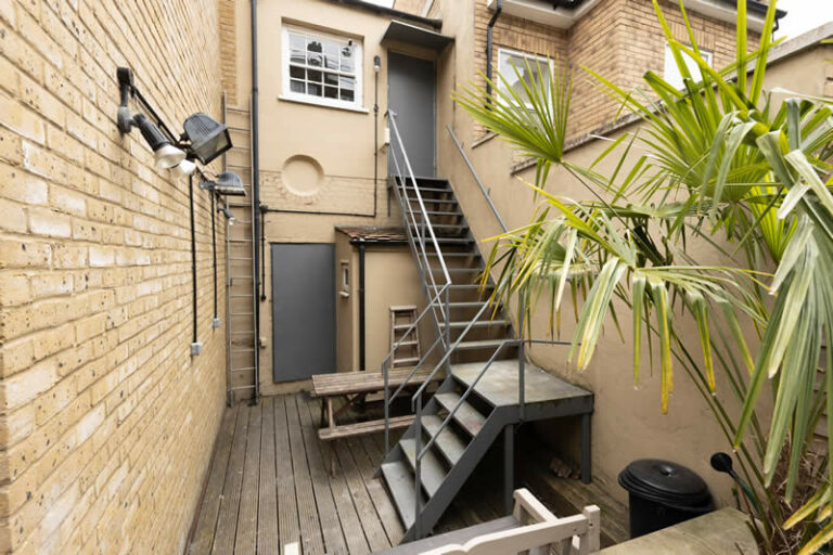 bethnall_Patio 1